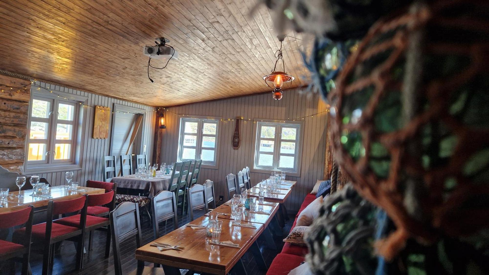 Heimbrygga Restaurant & Accommodation Skrova Ngoại thất bức ảnh